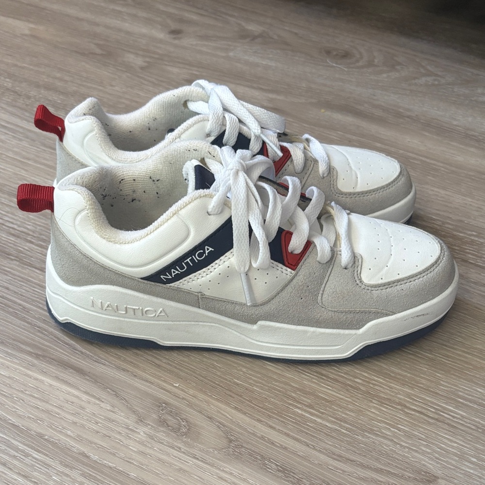 Nautica White, Gray & Navy Casual Low-Top Sneakers with Red Accents